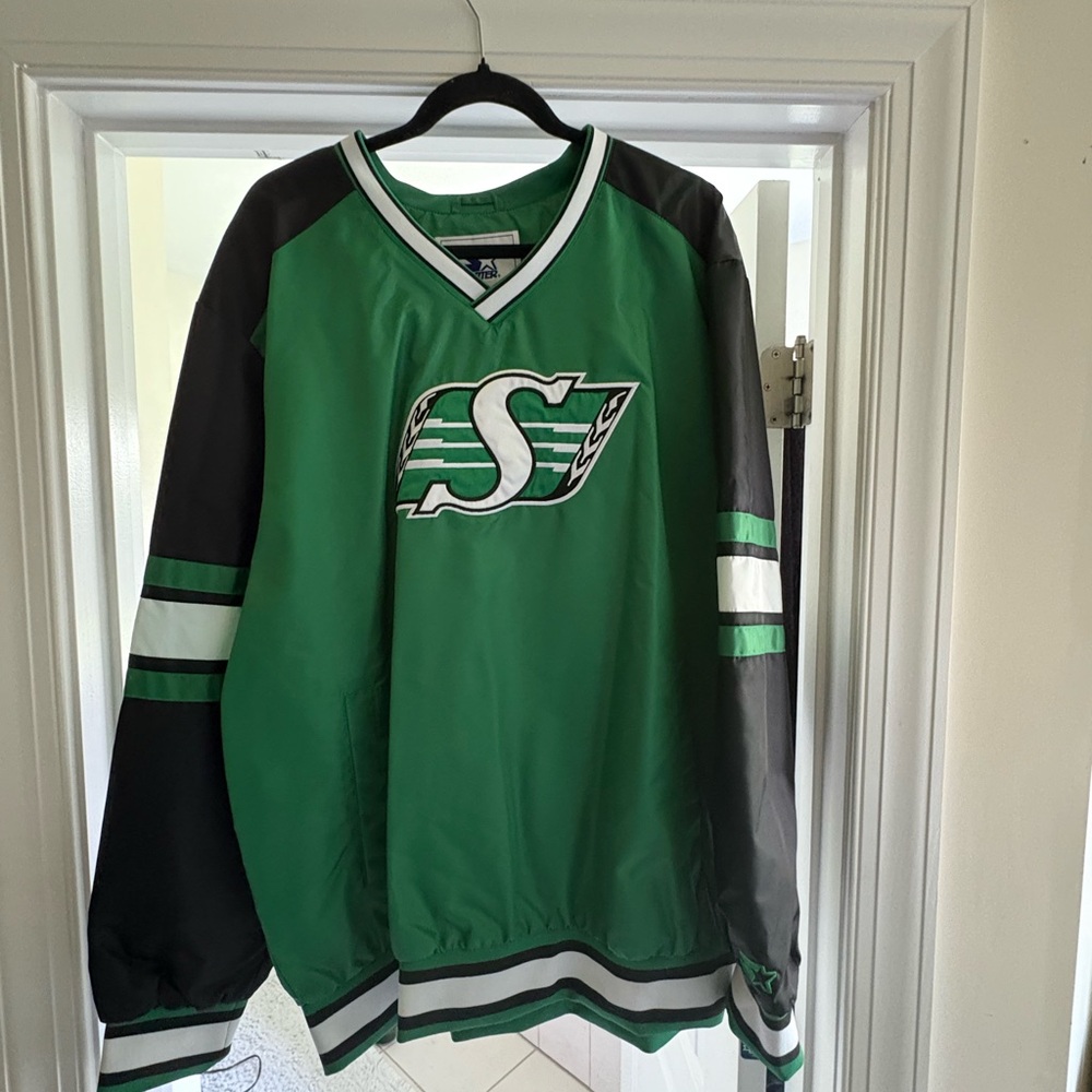 Saskatchewan STARTER Green and Black Pullover
